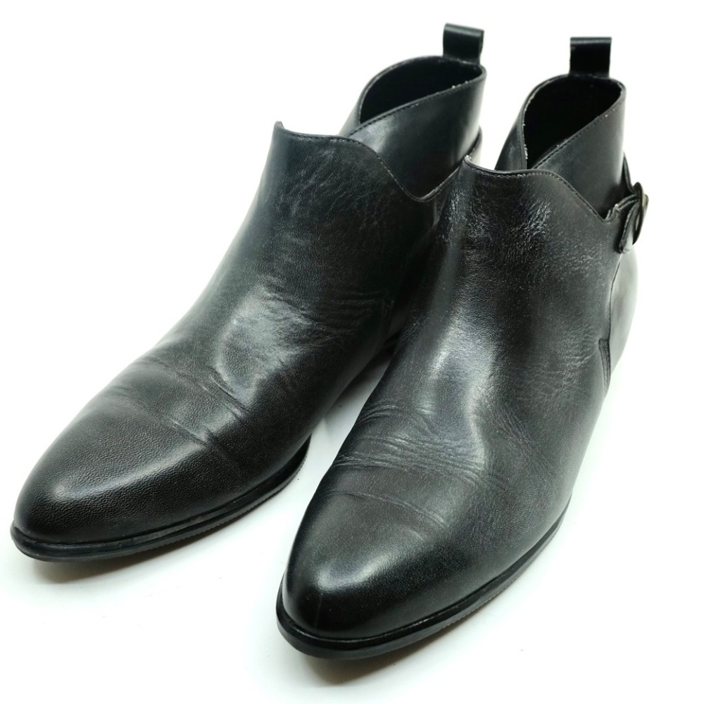 JOYCE~Black Leather Chelsea Boots~NWOT